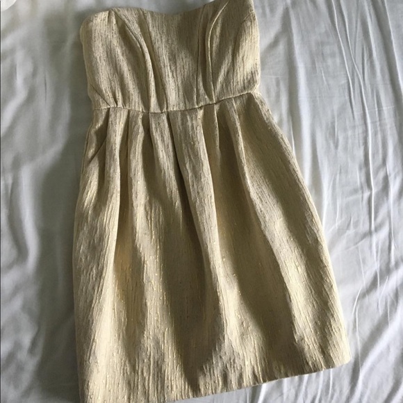 H&M structured strapless dress with gold detail - Picture 5 of 9